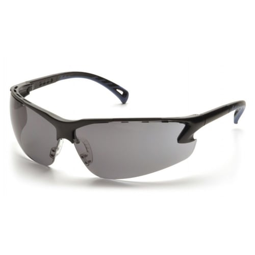 EYEWEAR VENTURE 3 BLK/GRYVenture 3 Eye Protection Grey Lens - Black Frame - 99% UVA/B/C protection - Scratch resistant - Ventilated nose piece is soft and adjustable - Top of frame is ventilated allowing air to circulate - Soft dual-injected rubber temple tipsentilated allowing air to circulate - Soft dual-injected rubber temple tips