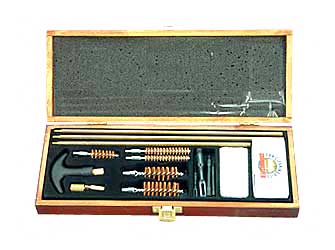 DAC UNIVERSAL GUN CLEANING KIT W/PRESENTATION CASE 17PCS.