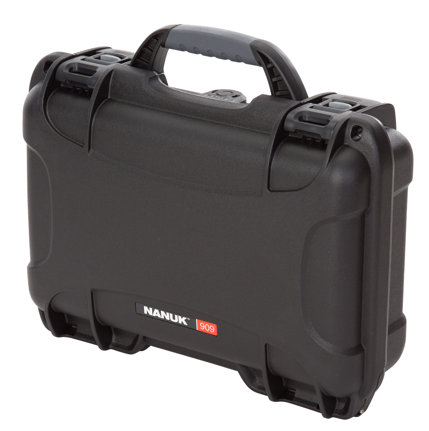 Nanuk 909-1001 909  Waterproof Black Resin with Foam Padding & Airline Approved 11.40