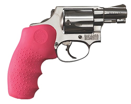 S&W J FRM RND BUTT RBR MONOGRIP PNK/BLKRubber Grip with Finger Grooves Smith & Wesson J Frame Round Butt - Pink/Black Durable synthetic rubber with Cobblestone texture - Lightweight synthetic skeleton - Orthopedic hand shapen - Orthopedic hand shape