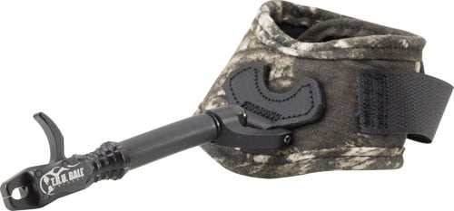 T.R.U. BALL RELEASE STINGER XT DUAL JAW SWIVEL VELCRO CAMO LG